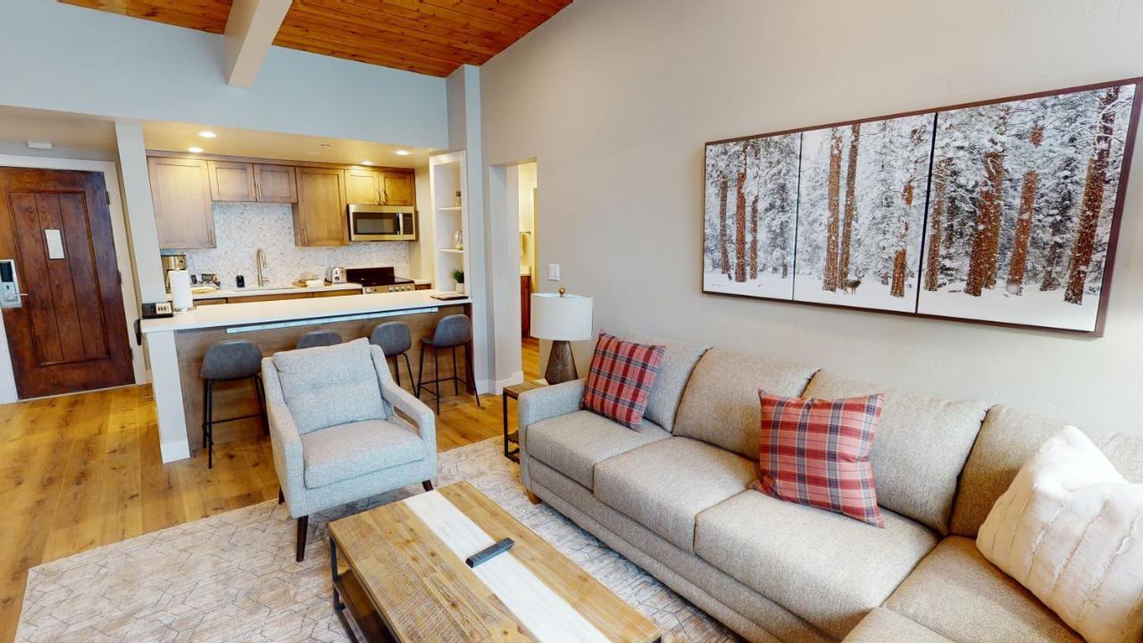 Manor Vail Lodge Екстериор снимка