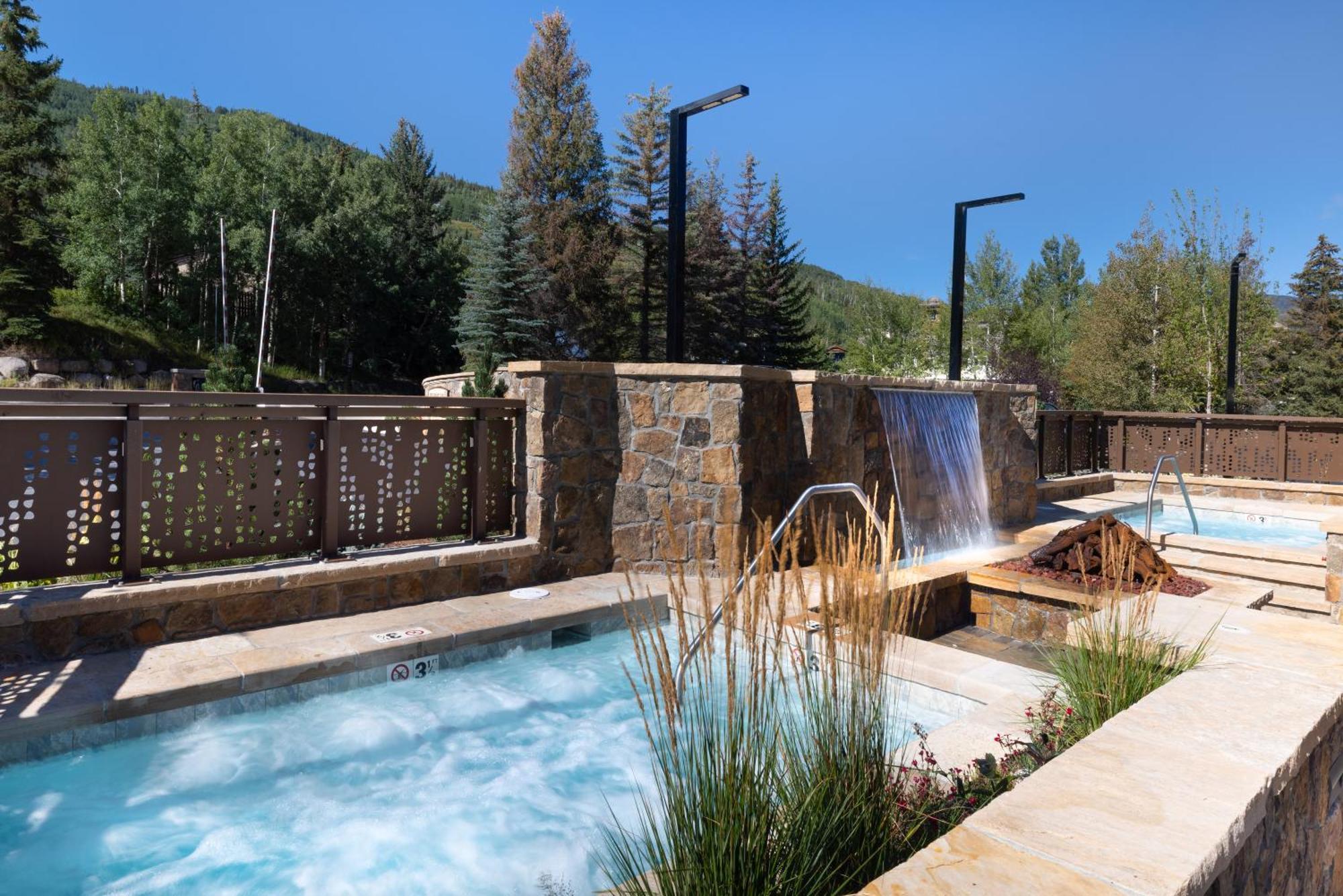 Manor Vail Lodge Екстериор снимка