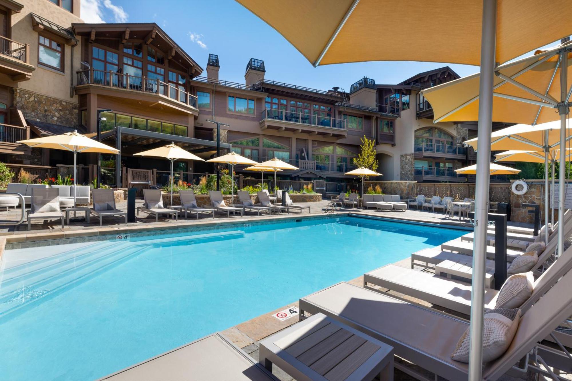 Manor Vail Lodge Екстериор снимка