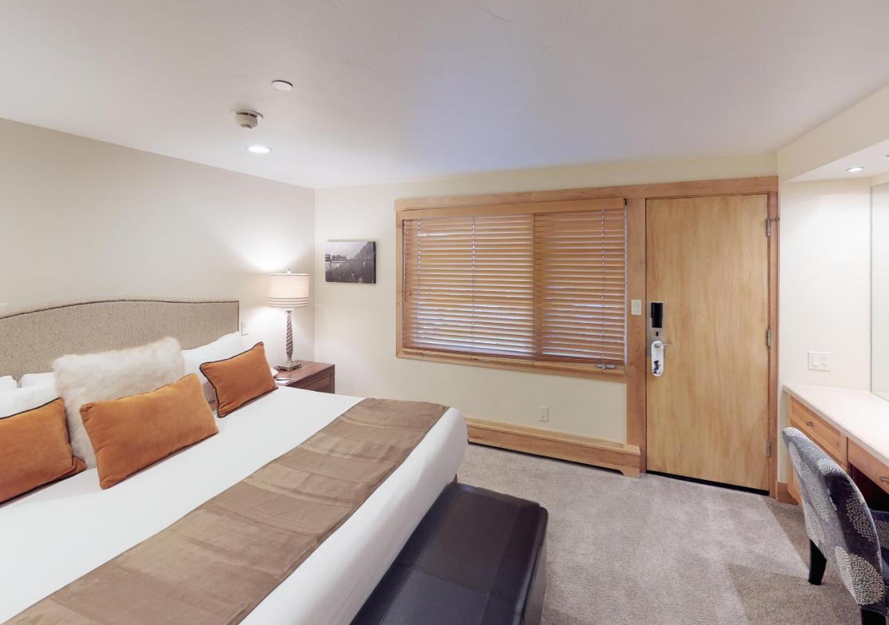 Manor Vail Lodge Екстериор снимка