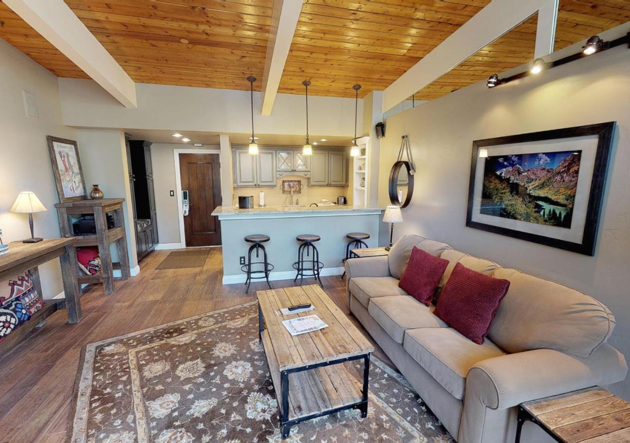 Manor Vail Lodge Екстериор снимка